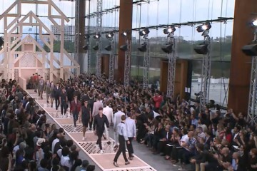 ESQ-louis-vuitton-livestream-ss14-xl