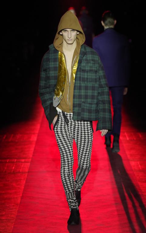 haider ackermann model with mismatched color checks