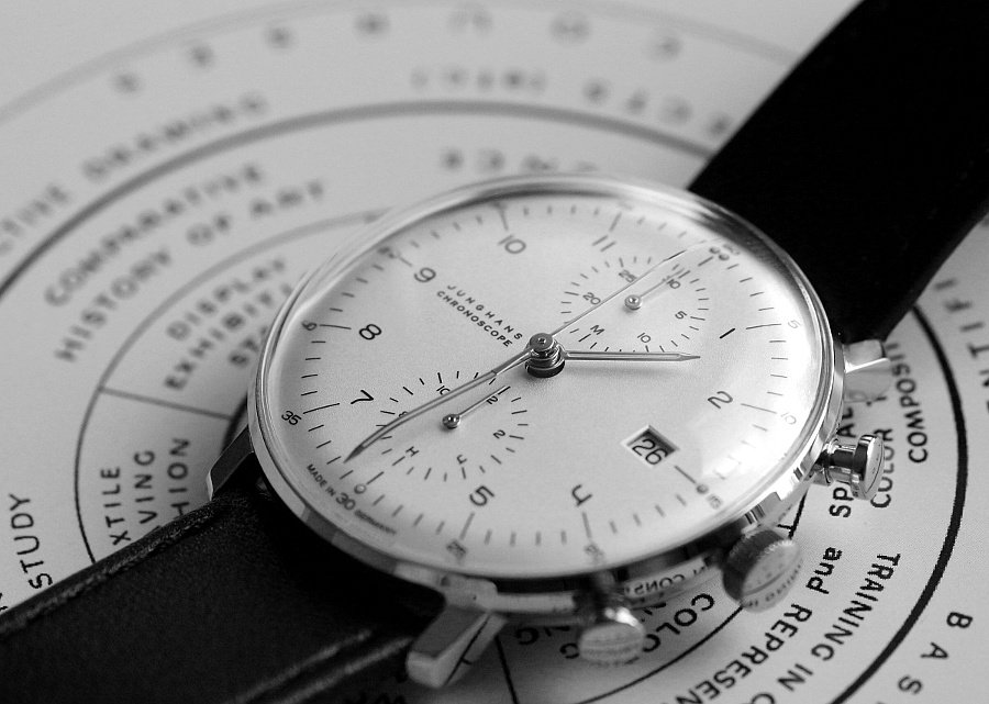 junghans-max-bill-chronoscope-ii-773bffda-77de-40dc-89fb-76b7bfff7e9c